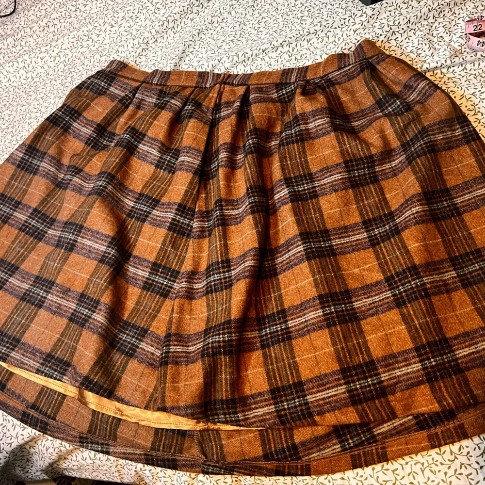 Tartan brown size fully lined 22 midi skirt - Picture 4 of 6